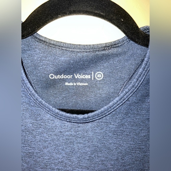 Outdoor Voices Razorback Blue Sports Bra Cropped Tank - Picture 4 of 4